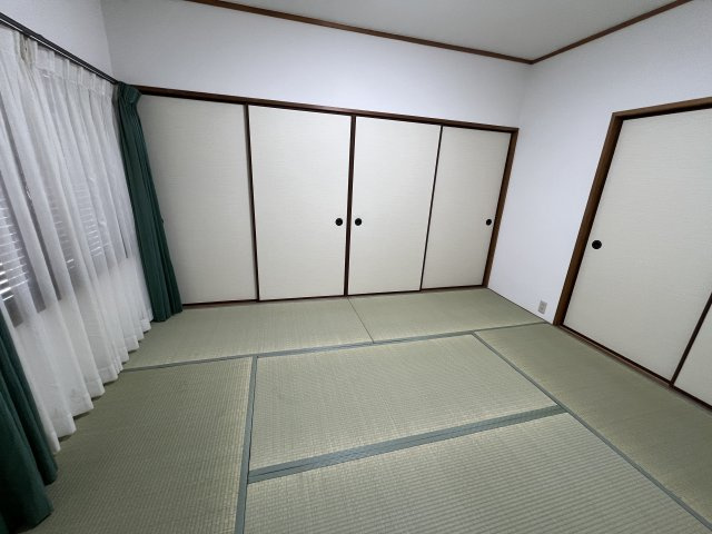 東人丸町戸建の和室