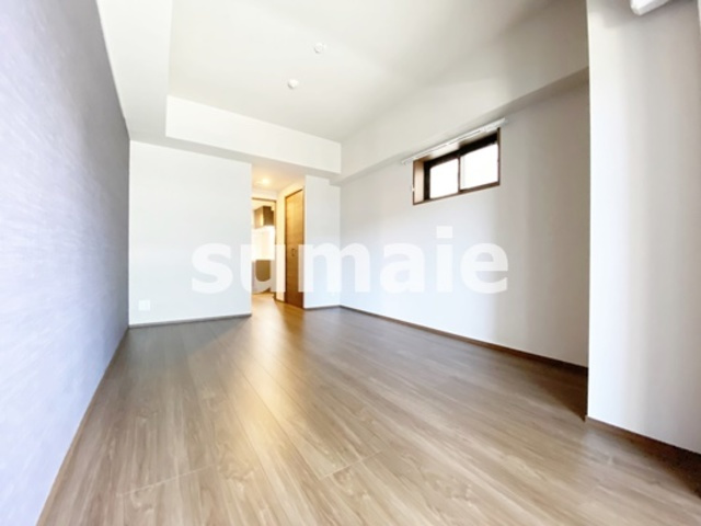 URBAN SKYLINE OMIYAの寝室|フローリングの状態、良好です☆