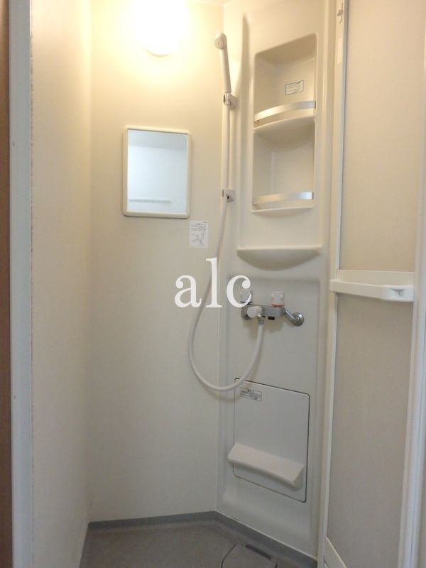 フェリスクリアのシャワールーム|お料理しやすいキッチンです