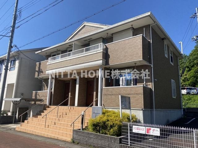 綾部市味方町薬師前のアパート