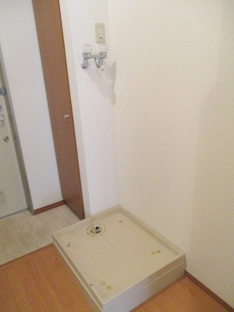 メゾンスカイピアの洗面所|★室内洗濯機置き場★