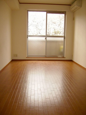 メゾンスカイピアの内装|★7.5帖の広めのお部屋です★