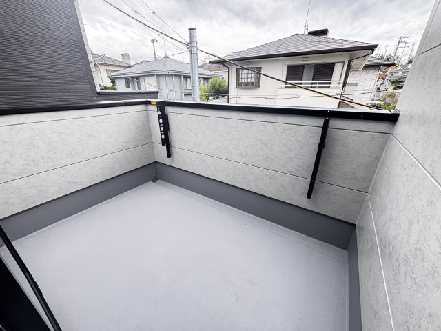 神戸市西区伊川谷町潤和新築戸建１号棟のバルコニー
