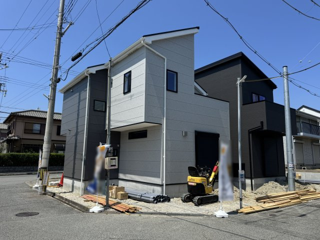 神戸市西区伊川谷町潤和新築戸建１号棟