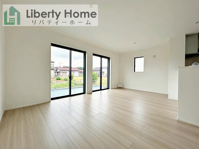 取手市野々井第1期　新築戸建　1号棟の居間・リビング