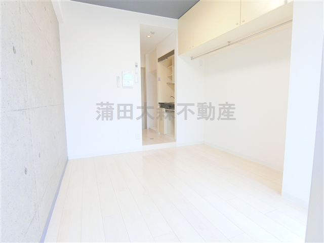 プロフィットリンク蒲田の居間・リビング