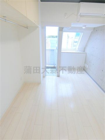 プロフィットリンク蒲田の居間・リビング