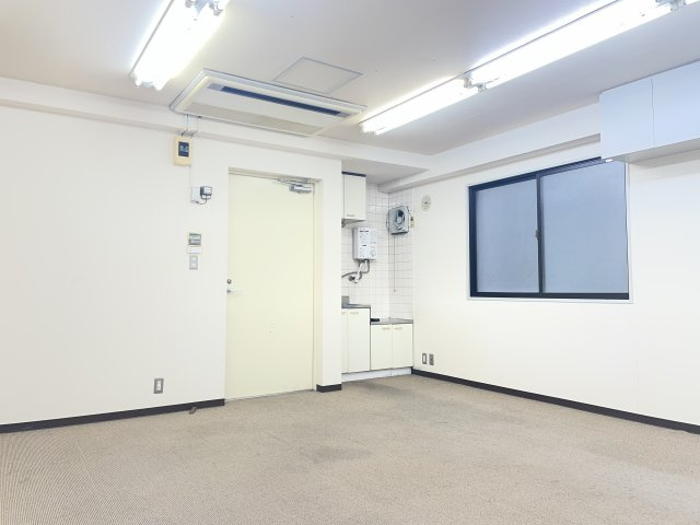 欧文ビルの内装|過ごしやすい室内です