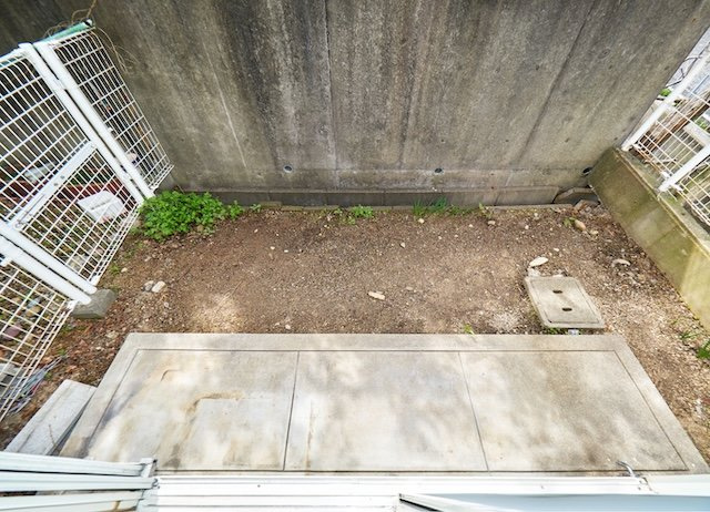 タウンハウス伊川谷の庭|南面専用庭