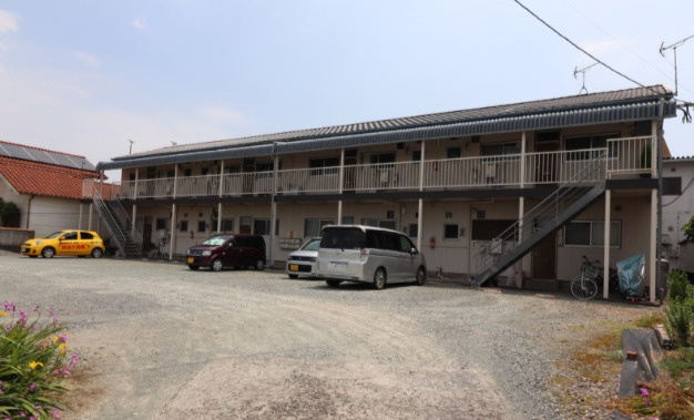 ハイツ平川【キャッシュバック対象物件】のエントランス