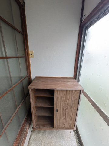 荒井ハウスの玄関