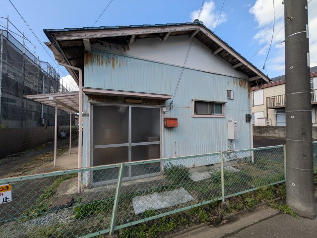 荒井ハウスの外観
