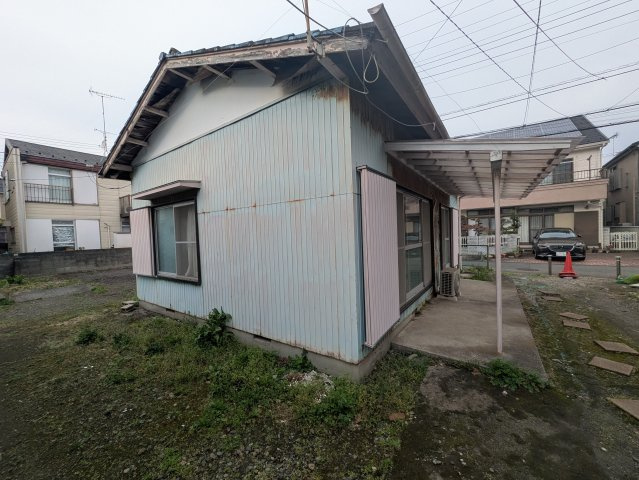 荒井ハウスの外観