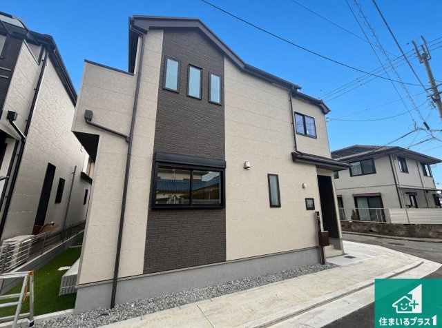 ♦堺市東区日置荘西町　新築一戸建ての外観|お客様に長く安心して住んでいだだける事にこだわった家づくり！住んでからのアフターサービスにもしっかりと取り組んでいます！