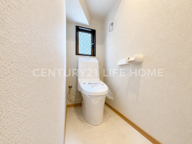 【トイレ】 | 戸建 横浜市青葉区荏田町 | 清潔感のあるトイレです