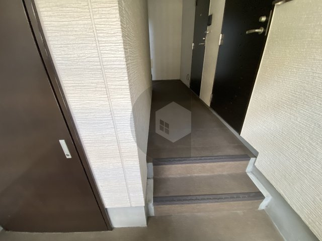 GRANDIR衣摺のロビー