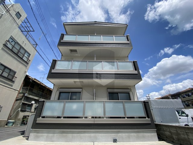 GRANDIR衣摺の外観