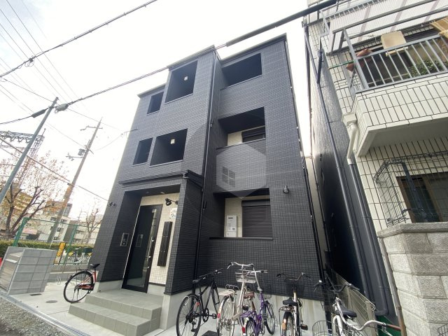 モアナ長瀬