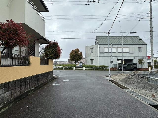 神戸市西区伊川谷町潤和新築戸建２号棟の前面道路含む現地写真|2026年4月10日撮影