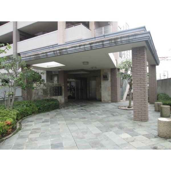 GOOD　WOOD　S　宮竹小学校区のエントランス|GOOD　WOOD　S