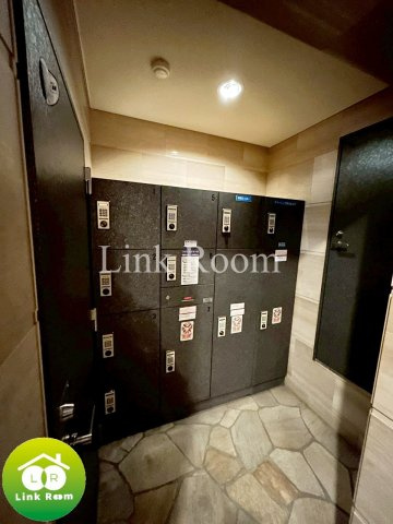 フェニックス日本橋EASTのロビー