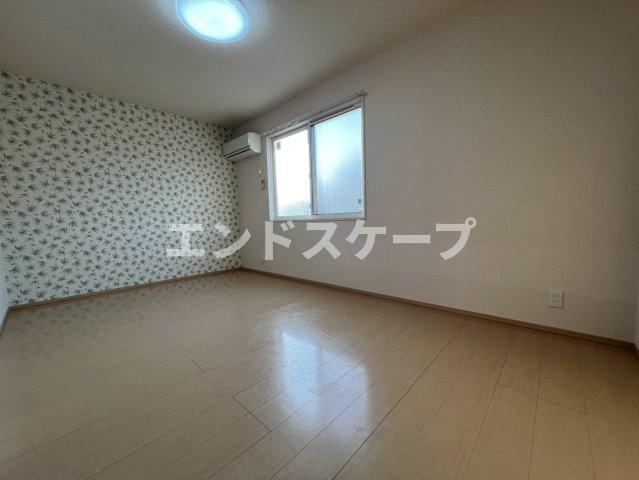 ケイ・ダビッドソンの洋室|高崎、前橋のお部屋探しはエンドスケープまで！お客様の理想お聞かせ下さい♪