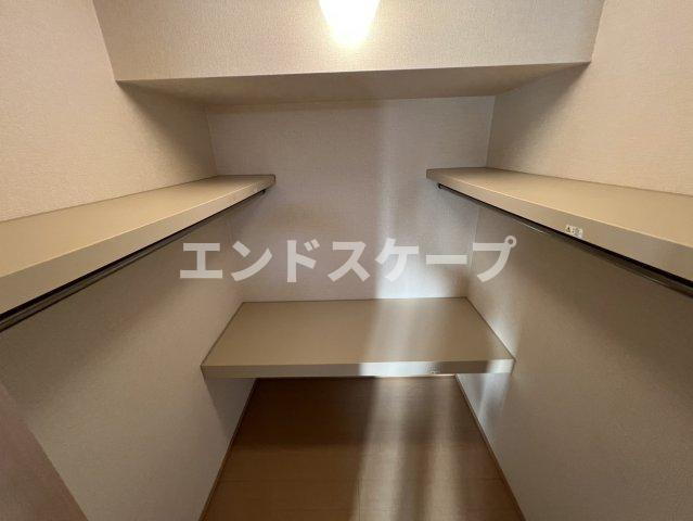 ケイ・ダビッドソンの収納|高崎、前橋のお部屋探しはエンドスケープまで！お客様の理想お聞かせ下さい♪