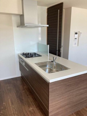 【キッチン】 | ピノ・レジデンス | システムキッチン。