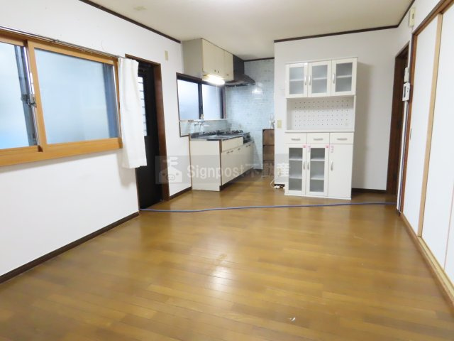 横内マンションの居間・リビング