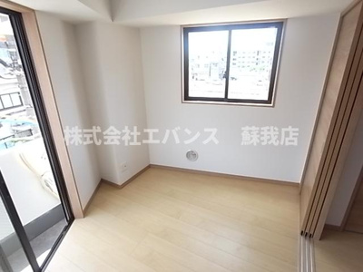 【寝室】 | みなも本千葉 | 広くて明るい寝室