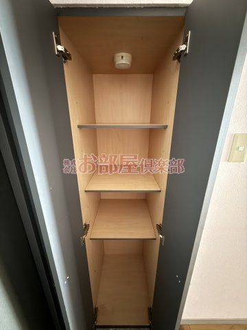 みついビルの収納|たっぷりとした収納スペースです