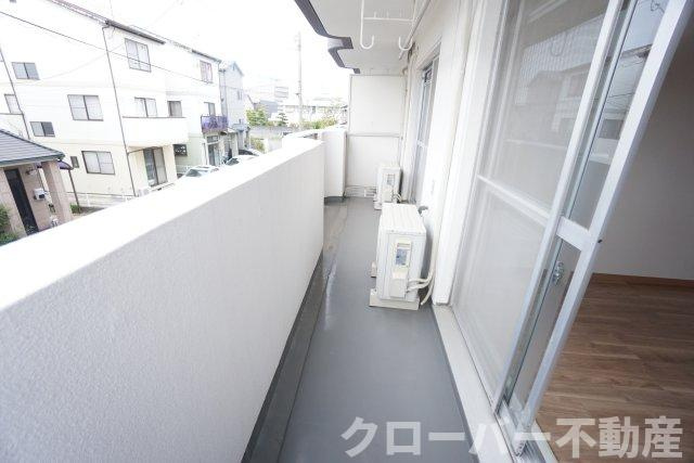 アクシス・エムのバルコニー