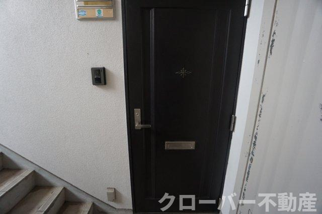 アクシス・エムの玄関