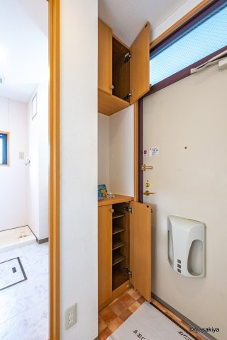 アドヴァンスＫの玄関