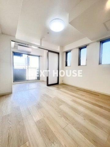 セレッソコート上本町EASTの居間・リビング