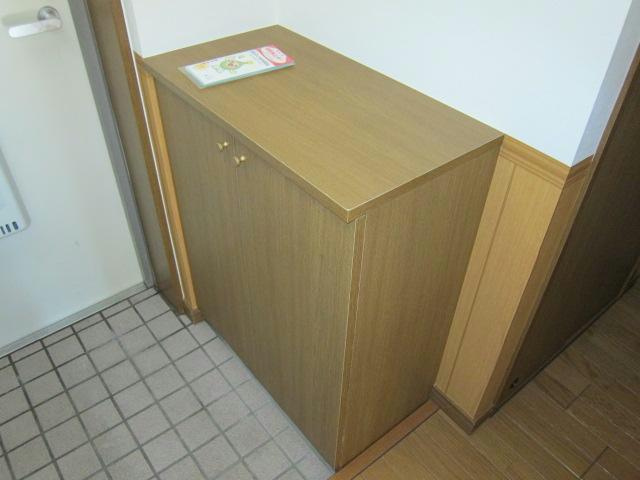 サンシャインKEIOの玄関