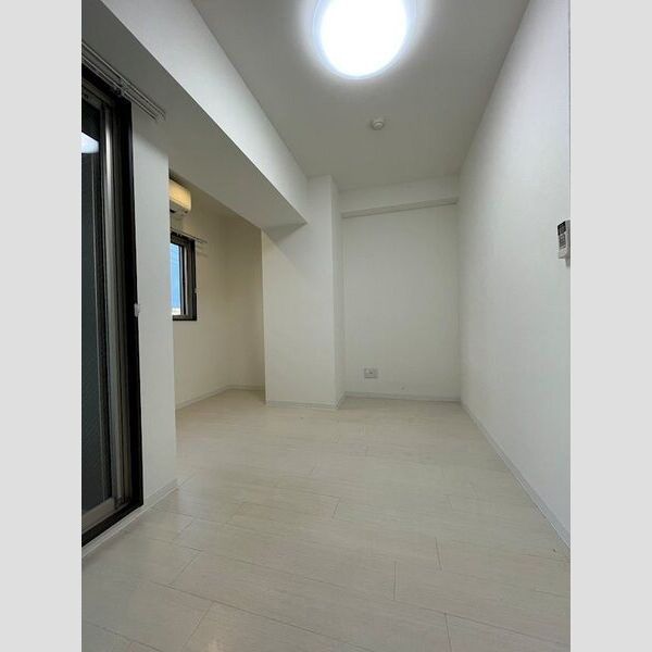 グランパシフィック木川東の居間・リビング