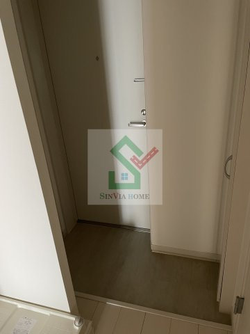 グレイス所沢の玄関