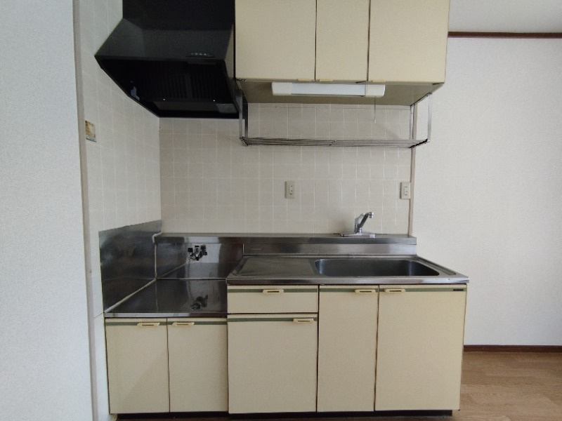 サープラスⅡ市川　A・Bのキッチン|同型イメージ
