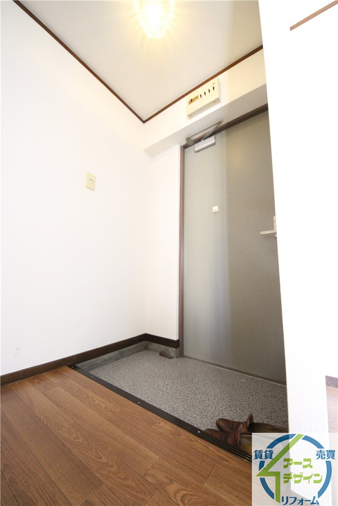 シティライトハイツの玄関|※類似部屋