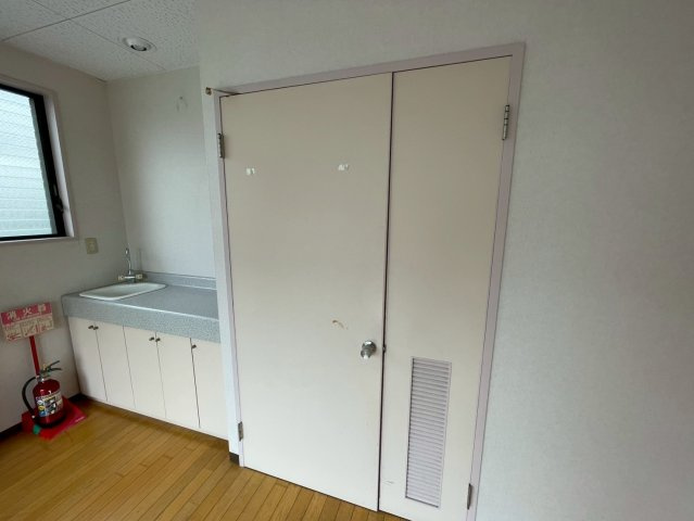 蒲郡市神明町　貸店舗・事務所の内装