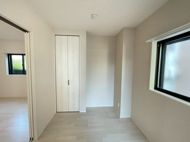 Louis Apartment 長瀬ノールの寝室