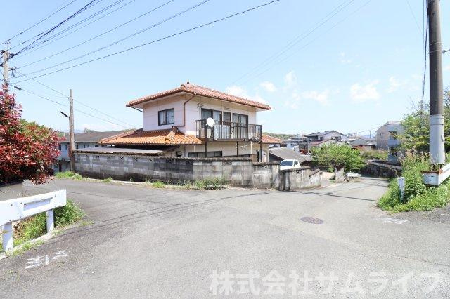 【前面道路含む現地写真】 | 伊岐須84坪売地