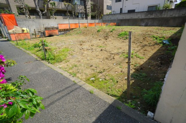 富ヶ谷２　土地の外観|☆建築条件はございません
☆お好きなハウスメーカーで建築可能です