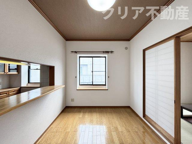 【居間・リビング】 | 前橋市文京町　一条工務店施工中古住宅　土地96坪