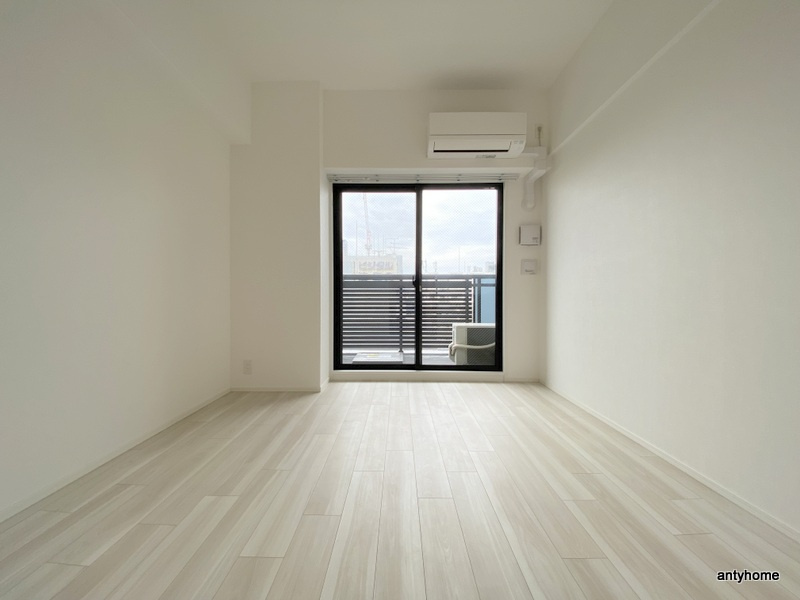 S-RESIDENCE難波大国町Uno 仲介手数料無料の居間・リビング