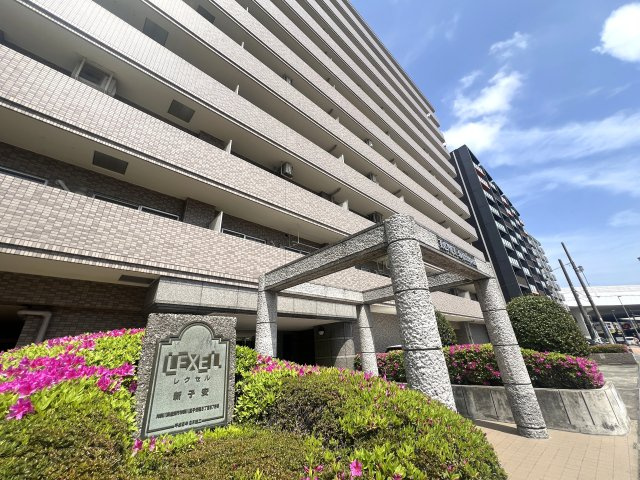 電車も車も見放題！横浜では希少な平坦エリア！2路線アクセスな最強立地！【リノベ／レクセル新子安】