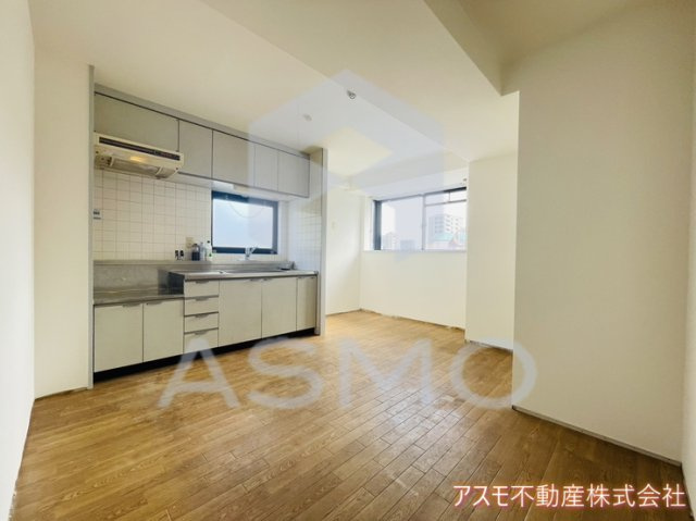 【居間・リビング】 | グレイシァス上町台 | 同マンション別部屋　参考写真