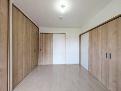 【洋室】 | ジオ緑地公園1番館 | エイブルにて取扱い可能な住宅ローンは、全部で10種類以上！お客様にピッタリの住宅ローンを当社のFPよりご案内させて頂きます。住宅ローンのご相談だけでも、お気軽にご相談下さいませ。