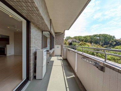【バルコニー】 | ジオ緑地公園1番館 | 物件購入の段取りを知りたいお客様には、「ご検討からご契約までの一連の流れ」をご説明させて頂きます。初めて物件購入を検討された方は、ぜひご参考になさって下さい。